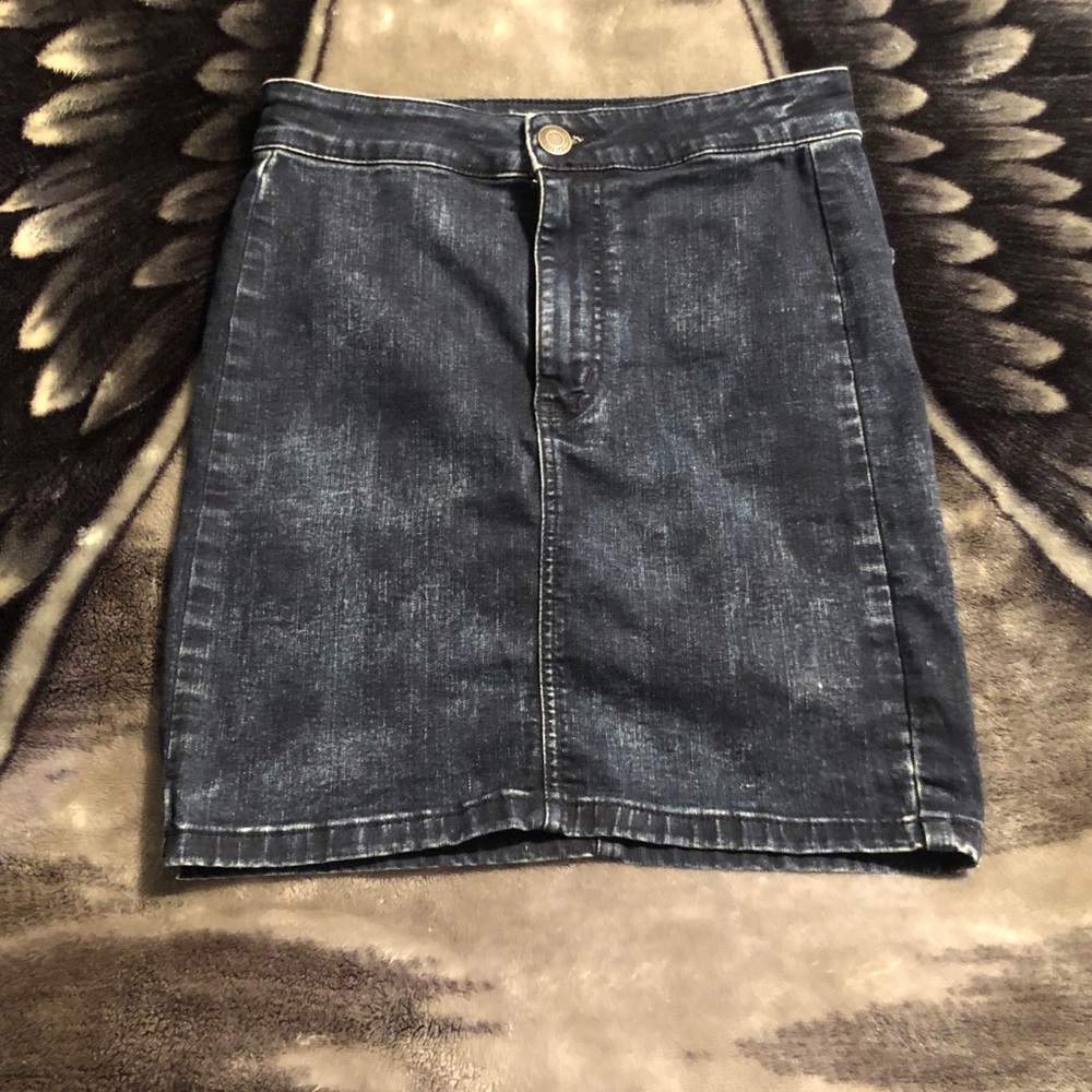 AE OUTFITTERS SUPER STRECH HIGH WAISTED JEAN SKIRT